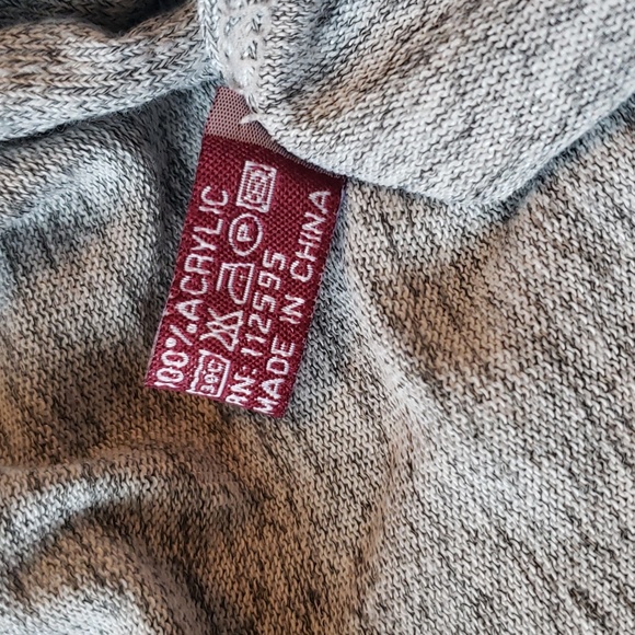 Ladie's sleeveless vest/wrap - Picture 5 of 5